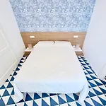 Marina Palace & Terrace Apartmán *