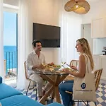 Marina Palace & Terrace *