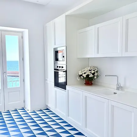 Marina Palace & Terrace *