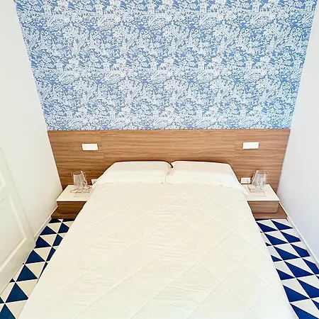 Marina Palace & Terrace Apartman Lipari