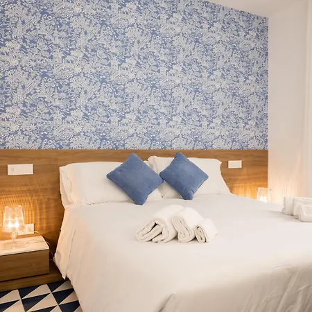 Marina Palace & Terrace Apartman *