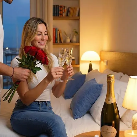 Marina Palace & Terrace Apartman *