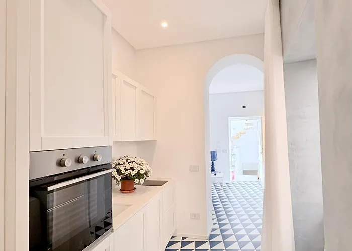 Marina Palace & Terrace Apartment *