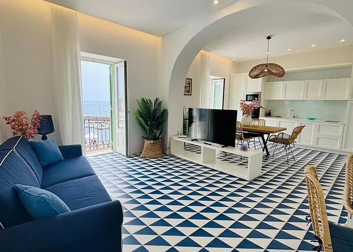 Marina Palace & Terrace Apartment Lipari (Isola Lipari)