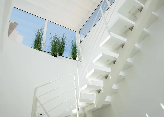 Marina Palace & Terrace Apartment *